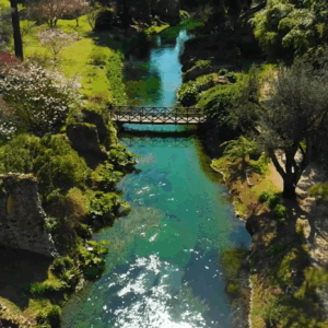 Giardino di Ninfa Sermoneta e Abbazia Valvisciolo 29 Giugno - 1 giorno